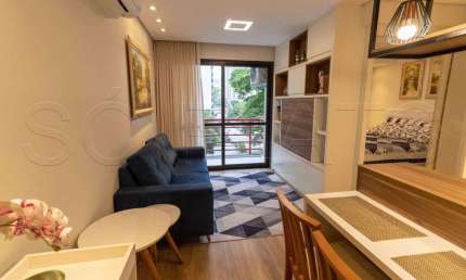 Apartamento na Alameda Jauaperi em Moema totalmente mobiliado.
