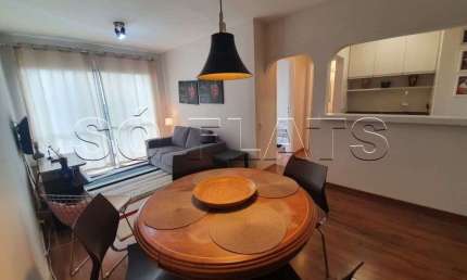 Apartamento muito bem equipado e confortável no edifício Saint Thomas. Com entrada imediata.