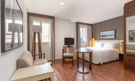 Flat Wyndham São Paulo Paulista disponível para venda com 32m² e 01 vaga de garagem