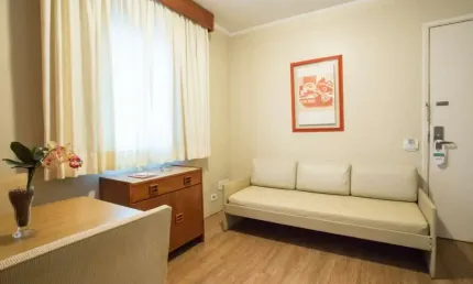 Flat estilo residencie nos Jardins, prox a Av. Paulista, fácil acesso ao metrô