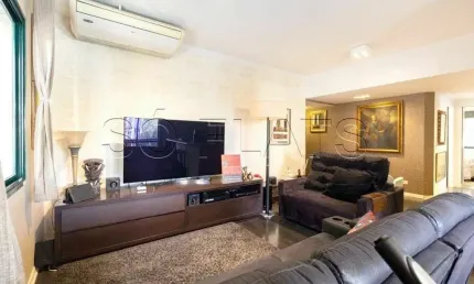 Apto no Plaza Regency para locação com 100m², 2 dormitórios e 2 vagas de garagem.