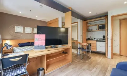 Transamérica Jardins, flat disponível para locação contendo 43m², 2 dormitórios e 1 vaga.