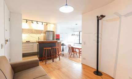 Flat Park Plaza Brooklin, disponível para venda com 60m², 01 dorm e 01 vaga de garagem