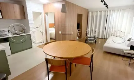 Apto no Royal Victoria Place, disponível para locação, próximo a Faria Lima e Nove de Julho.