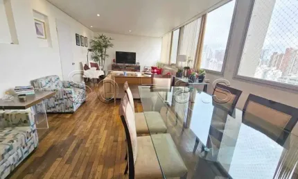 Residencial Portal do Morumbi, disponível  com 140m², 3 dormitórios e 2 vagas.