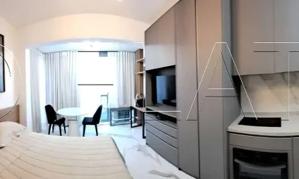 Studio totamente mobiliado com 25m² e 1 dormitório e sem vaga.