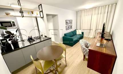 Flat disponível para locação bem localizado ficando próx da Avenida Paulista, Masp e Metrô Trianon.