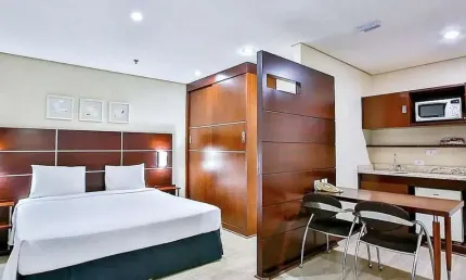 Flat transamérica nações unidas disponível para venda com 28m² e 01 vaga de garagem