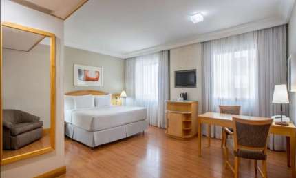 Flat Tryp Higienopolis disponível para venda com 27m² e 01 vaga de garagem