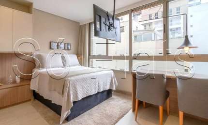 Apto disponível para locação em Pinheiros mobiliado e decorado com excelente localização.