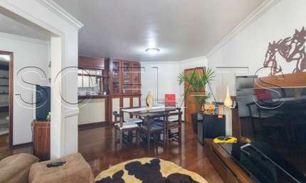 Apto no The Sutton House, disponível para locação com 120m², 03 dorms e 02 vagas.