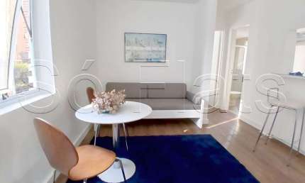 Crillon, apto disponível para locação contendo 39m², 1 dormitório e 1 vaga de garagem.