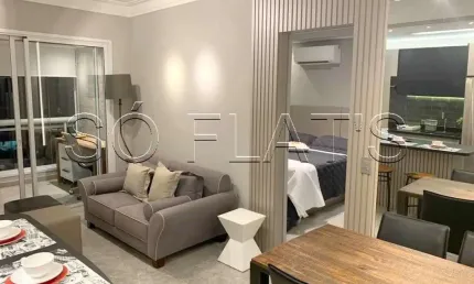 Lindo flat disponível para locação próx a marg pinheiros e berrini, excelente área de lazer.