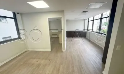 Conjunto Comercial Beka, disponível para locação contendo 103m² e 2 vagas de garagem.