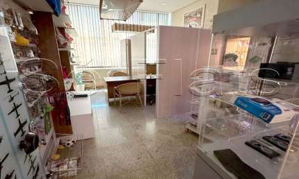 Salão comercial com 21m², disponível para locação no saguão do hotel Bristol Guarulhos