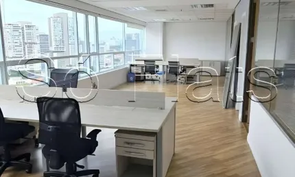 Sala Comercial Shopping Morumbi, disponível para locação contendo 123m² e 3 vagas.