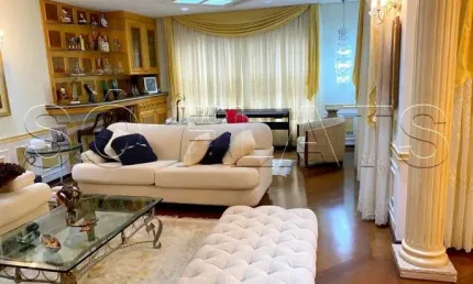 Apartamento com 4 dormitórios com suite no Tatuapé.
