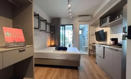 Apto na Vila Mariana disponível para locação contendo 22m² e 1 dormitório.