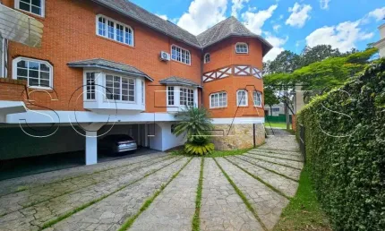 Casa Condomínio Alameda Colônia disponivel para venda com 666m², 4 dormitório e 9 vagas de garagem