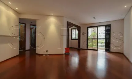 Flat de alto padrão disponível para locação em moema com 03 dorms, prox ao shopping e av. ibirapuera