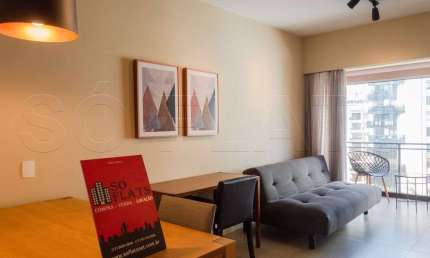 Flat com excelente localização na Vila Nova Conceição próximo da Av Santo Amaro