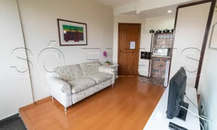 Flat no Morumbi, Prox a Av. Hebe Camargo, ao Extra Morumbi e acesso a Marginal Pinheiros