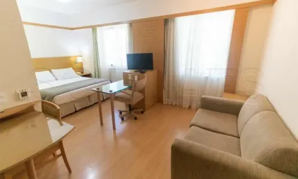 Flat próximo a av. paulista, rua da consolação, metrô e corredor de ônibus. consulte-nos