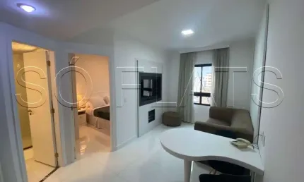 Flat em Pinheiros próximo ao metrô Clínicas, Avenida Paulista, com 1x dormitório serviço completos.