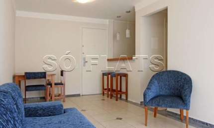 Um ótimo flat no Jardins com entrada imediata e sem fiador.