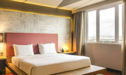 Flat com 1 quarto à venda na Avenida Severo Dullius, 2055, São João, Porto Alegre