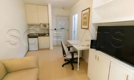 Flat no Gran Mercure Itaim com 36m², 1 dormitório e 1 vaga de garagem disponível para locação.