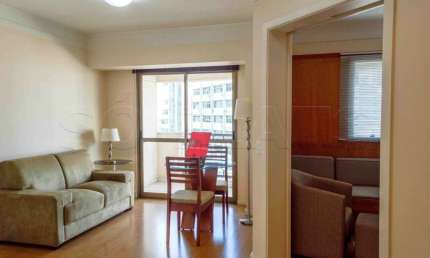 Lindo flat com 2 dormitórios, próx a Av 9 de Julho e Av Brig. Faria Lima.