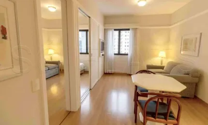 Flat mobiliado reformado, com 1 dormitório em andar alto no Jardim Paulista.