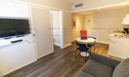 Ótima localização, Apartamento com serviços no Jd. Paulista, para morar ou investir
