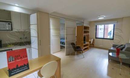 Flat  em Moema, próximo ao Shopping e avenida Ibirapuera, ótima localização.