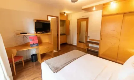Flat na consolação, prox a av. 9 de julho e fácil acesso a paulista. com entrada imediata