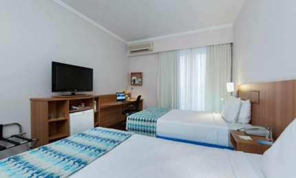 Flat em Moema para venda com 26m² e 01 vaga de garagem