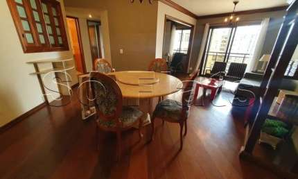 Lindo flat de alto padrão com 3 dorms próximo a Av. Ibirapuera e Shopping Ibirapuera