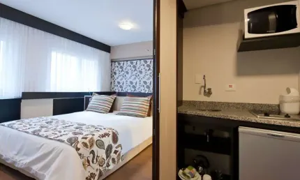 Flat com excelente localização disponível para venda com 28m² e 01 vaga de garagem