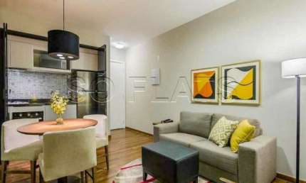 Maravilhoso flat no Brooklin com 2 dormitórios próximo a Av. Jornalista Roberto Marinho.