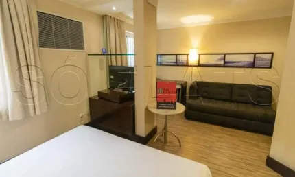 Flat Transamérica International Plaza disponível para venda com 40m², 02 dorms e 01 vaga de garagem