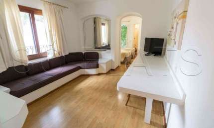 Flat Mont Clair com 43m² nos Jardins para locação próximo ao Metrô Oscar Freire.