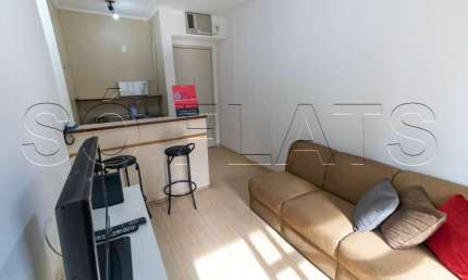 Flat em Moema para locação, próx a Av. Helio Pelegrino e Pq do Ibirapuera. Com entrada imediata.