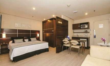 Flat Transamérica Nações Unidas disponível para venda com 28m², 01 dorm e 01 vaga de garagem