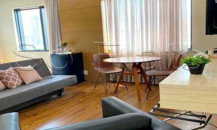 Apto no Tryp Tatuapé 1 dormitório próximo a Estação Tatuapé e Praça Silvio Romero.