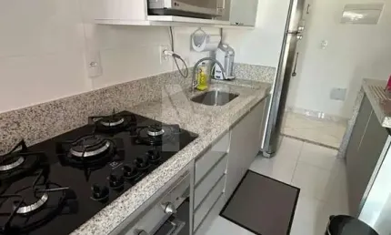 Apartamento 2 Dorms c/ Suíte e Varanda na Vila Curuçá