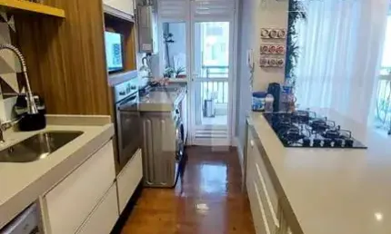 Apartamento 2 suítes com sala ampliada no baeta neves