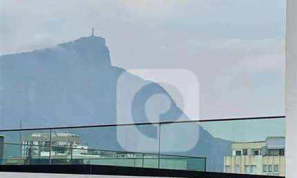 Apartamento à Venda com 322m2, 4 Quartos, 2 Vagas no Leblon.