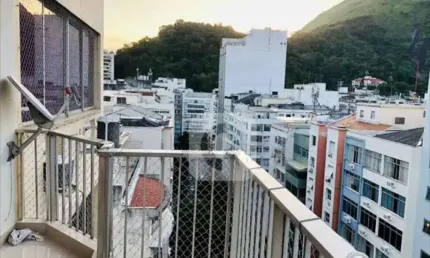 Linda cobertura reformada, com churrasqueira, 100m², 3 quartos, Copacabana