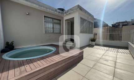 Cobertura duplex de 300m² com 5 Quartos, 5 Banheiros e 1 Vaga - Copacabana - RJ.